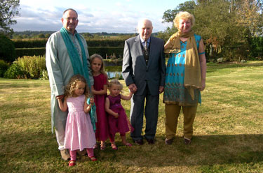 Arthur Pam and family ready
                                      for the Sikh Wedding